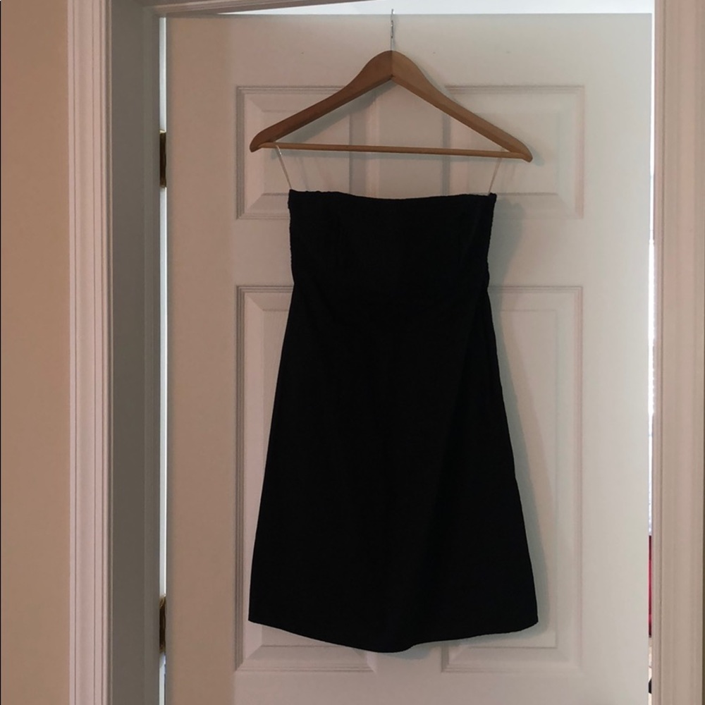 GAP Perfect Black fitted strapless dress